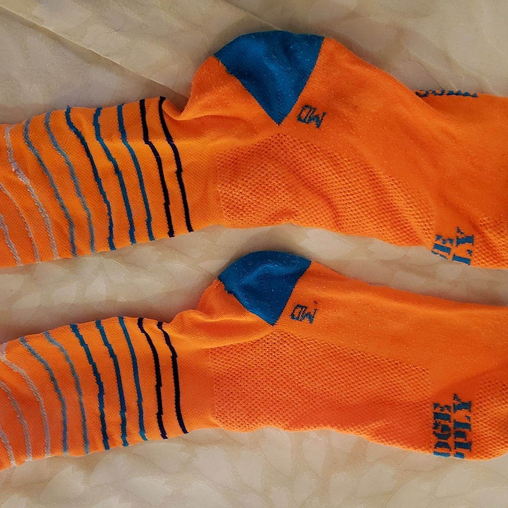 Cycling compression socks